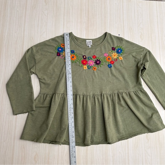 SISTER MARY Emma Floral Multicolored Embroidered Green Oversized Top Sz S/M - Picture 12 of 14